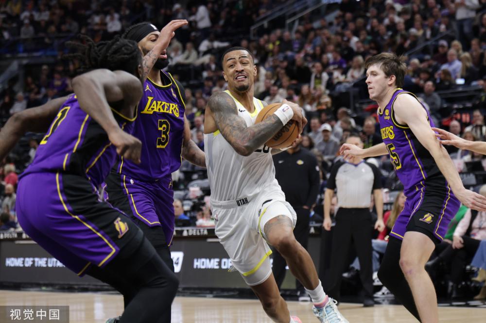 季比赛中的 季比赛中的