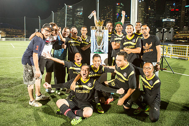 赖于精细的 赖于精细的